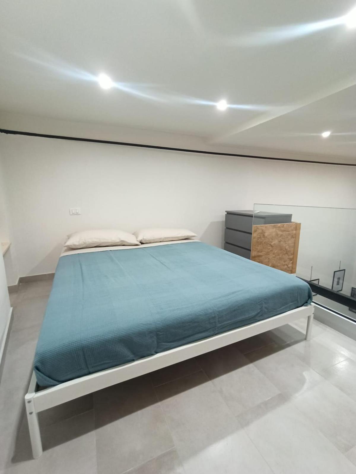 Glocal Flat Maqueda Apartment Palermo Bagian luar foto