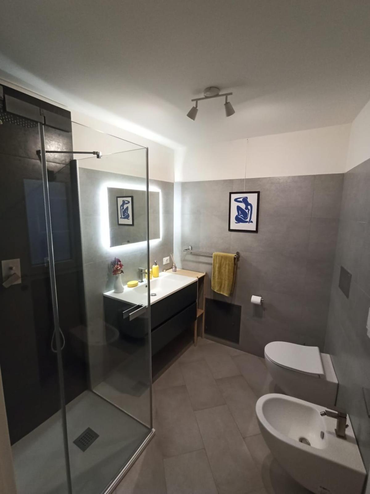 Glocal Flat Maqueda Apartment Palermo Bagian luar foto